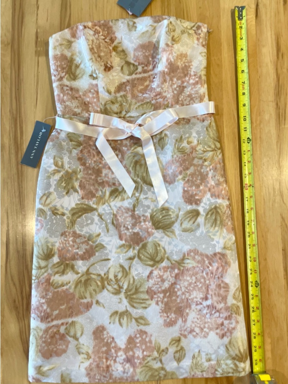 Ann Taylor Strapless Satin Dress in Light Pink